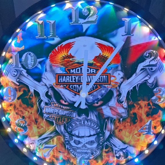 Harley Davidson skull 12" led clock - Picture 9 of 10